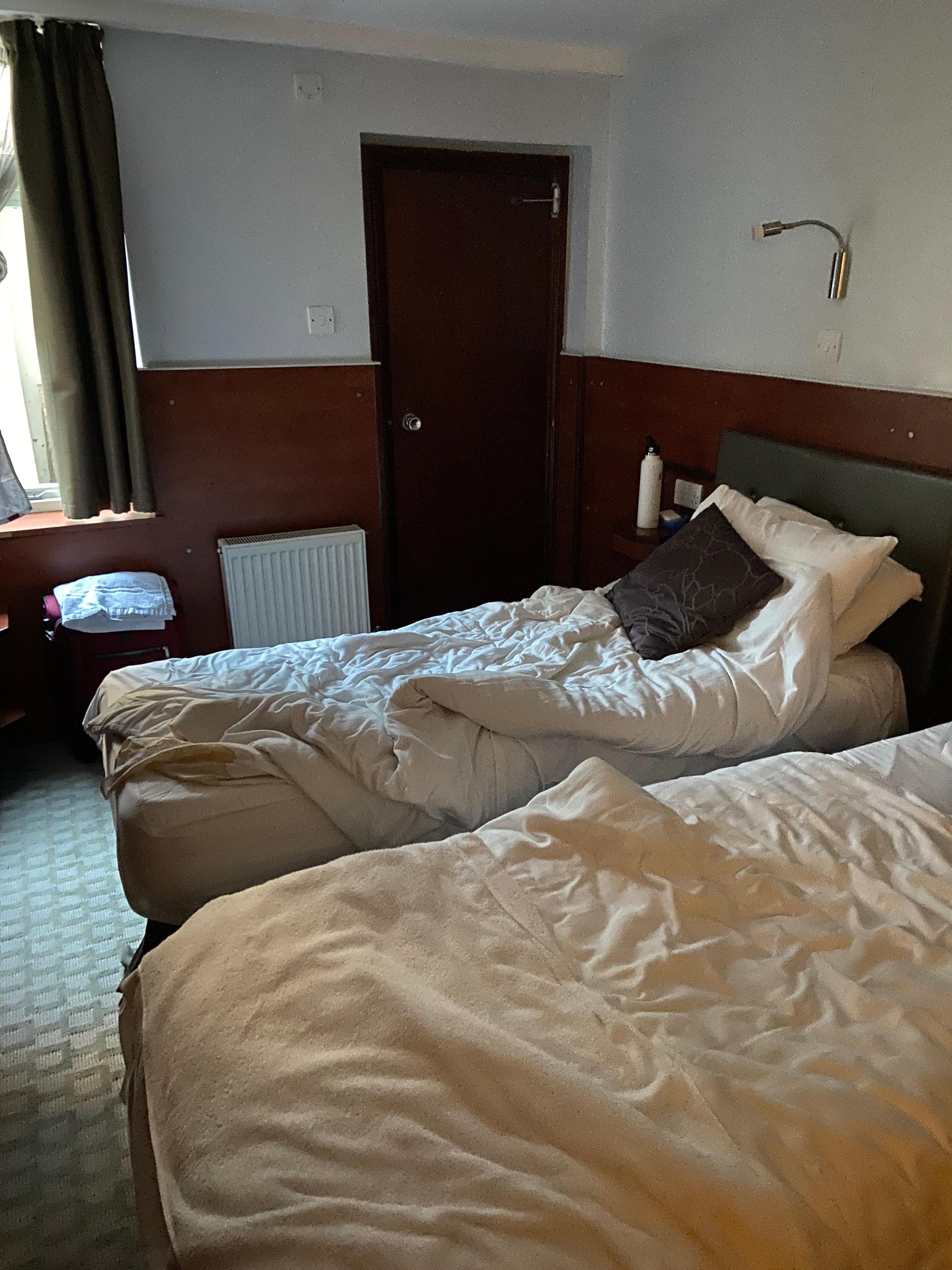 aucune luminosité-lits 80 cm large et pliants sur roulettes