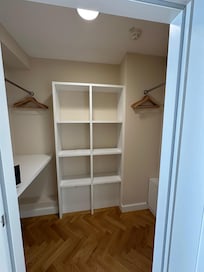 Walk in closet