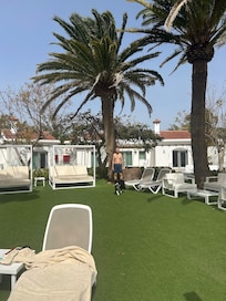 Je 9 Wohneinheit haben eigene liege Möglichkeiten