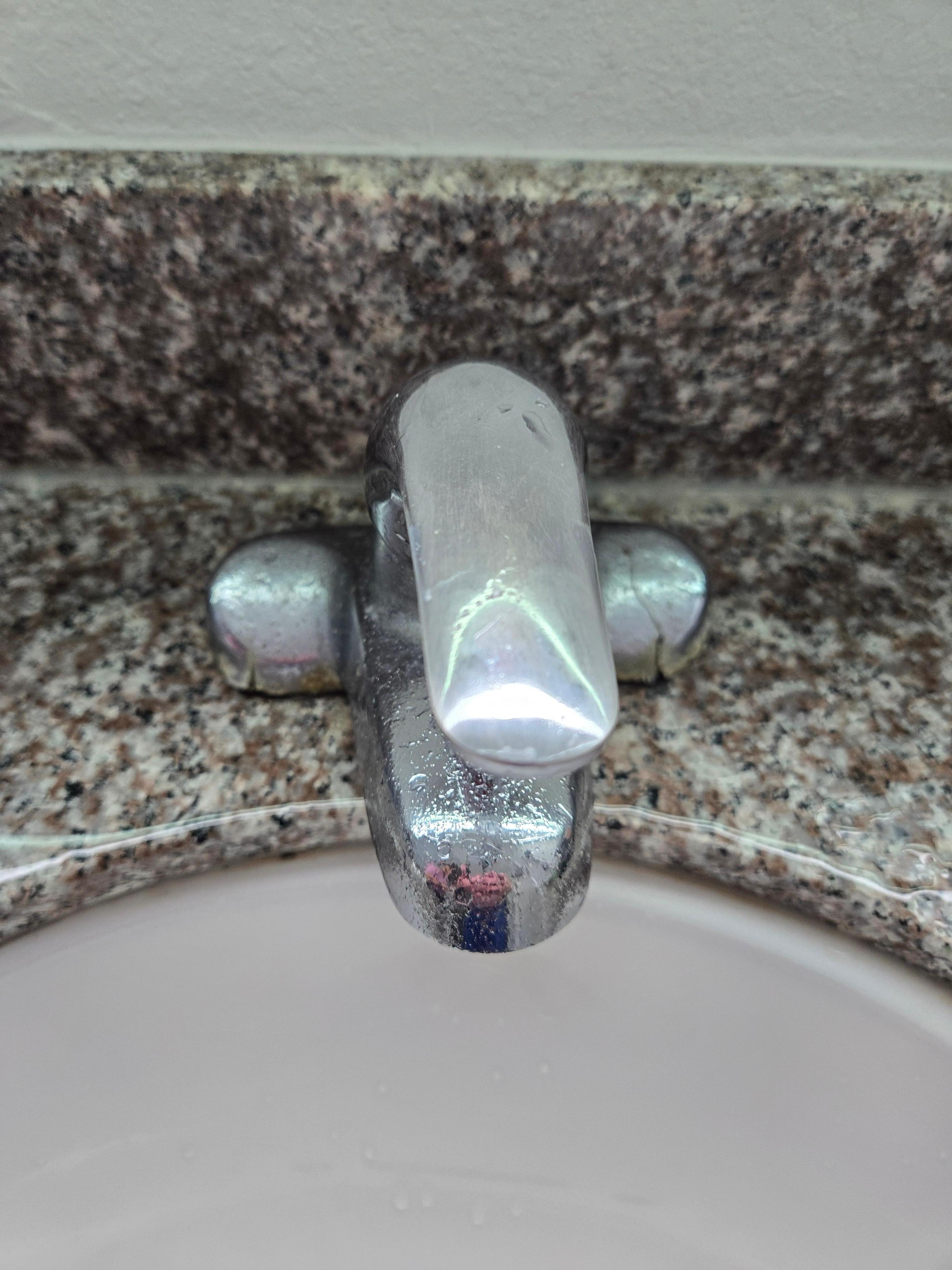 Broken loosely setting and cracked 