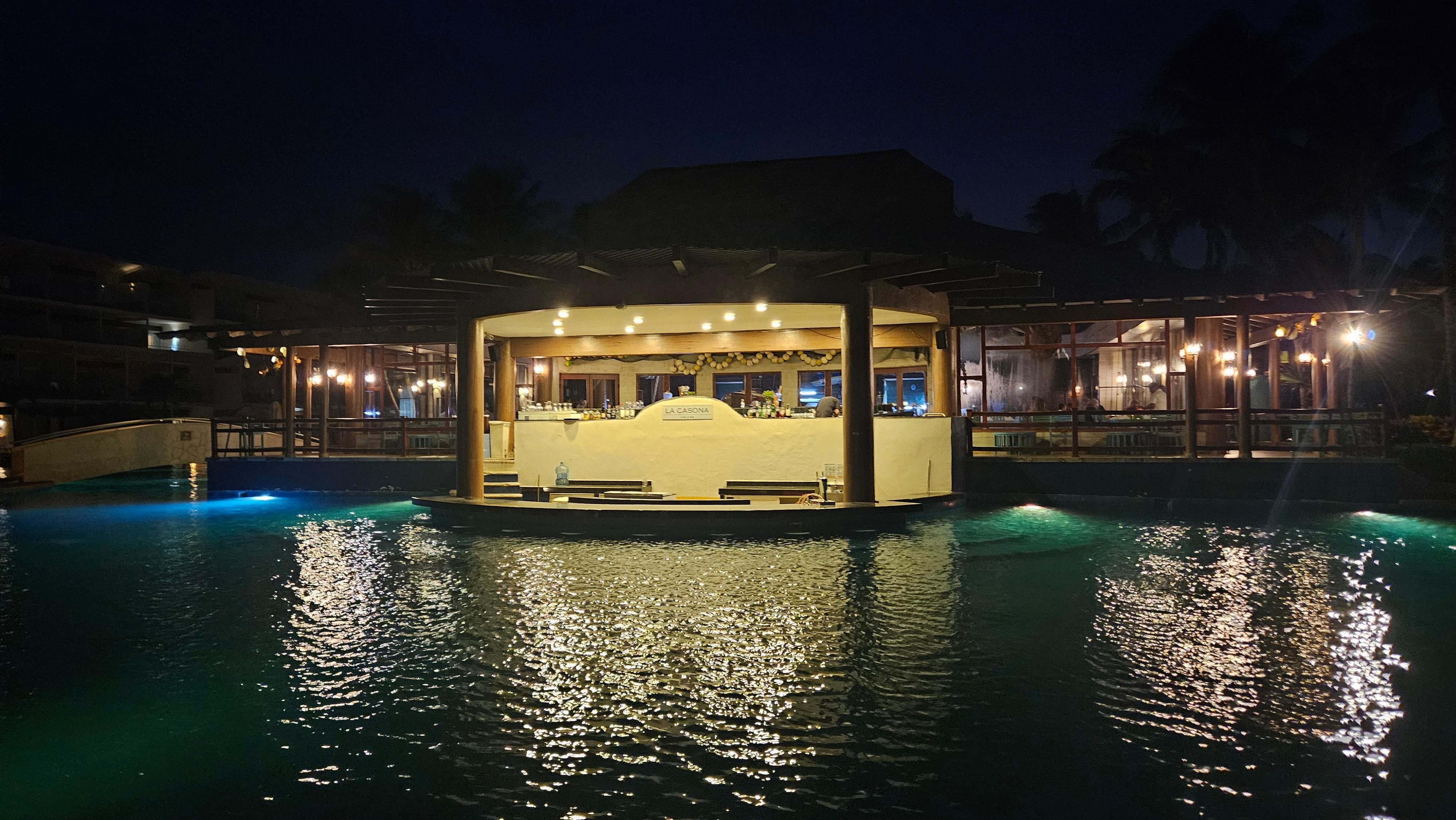 One of the swim up bars at night.