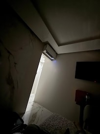 LED LIGHT ON 24/7