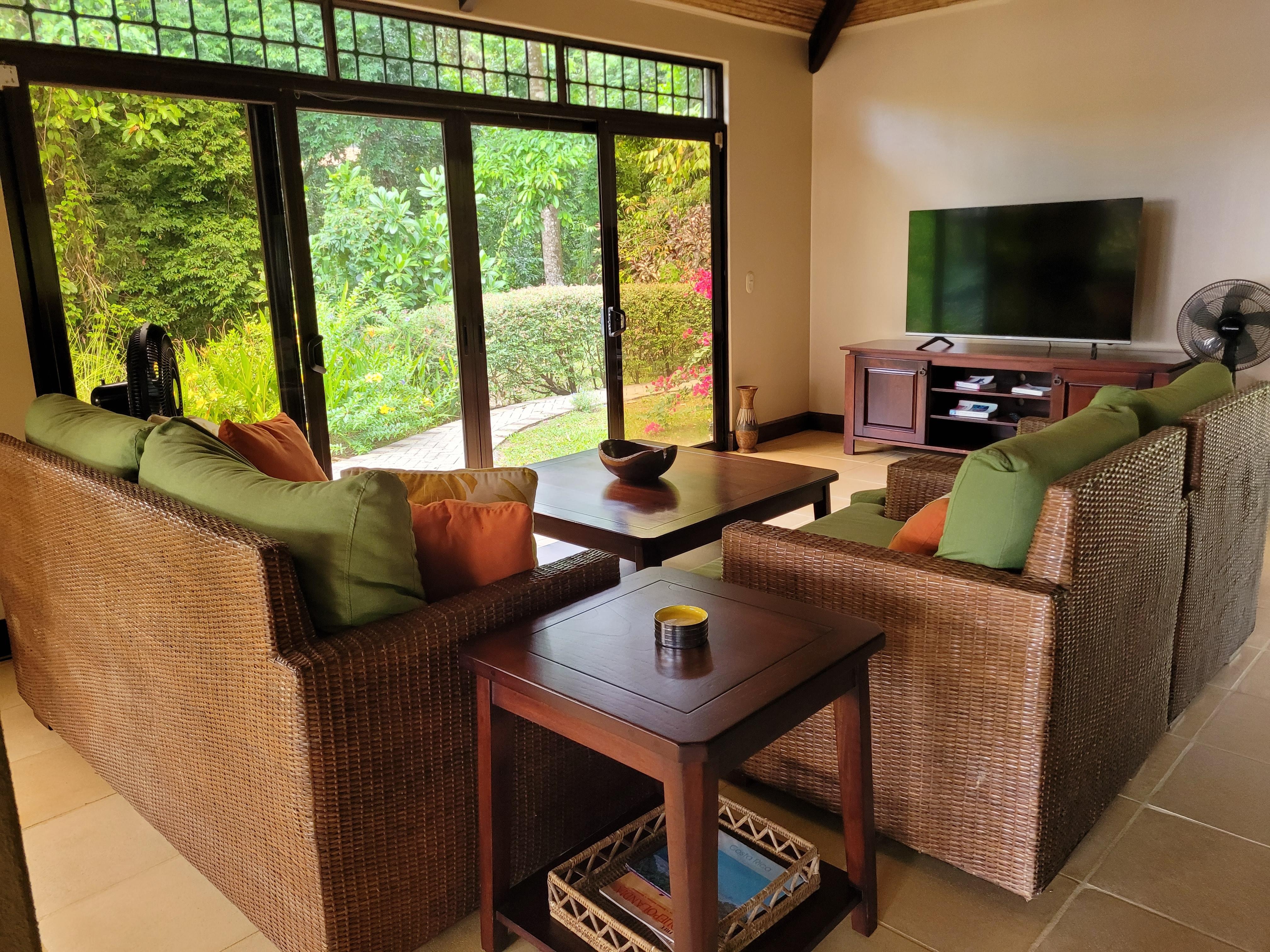 Glass can be opened wide