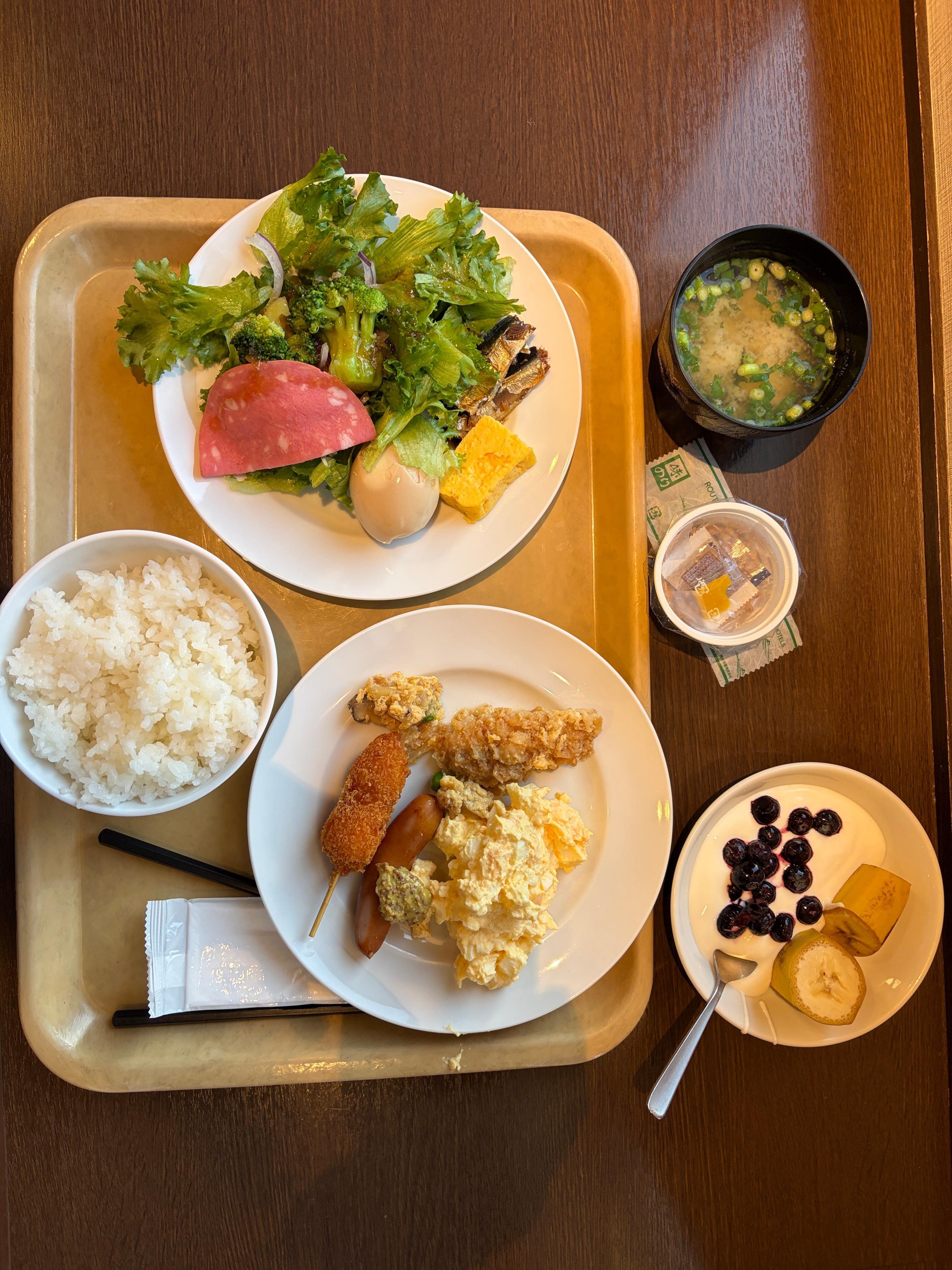 サラダが充実した朝食でした♪