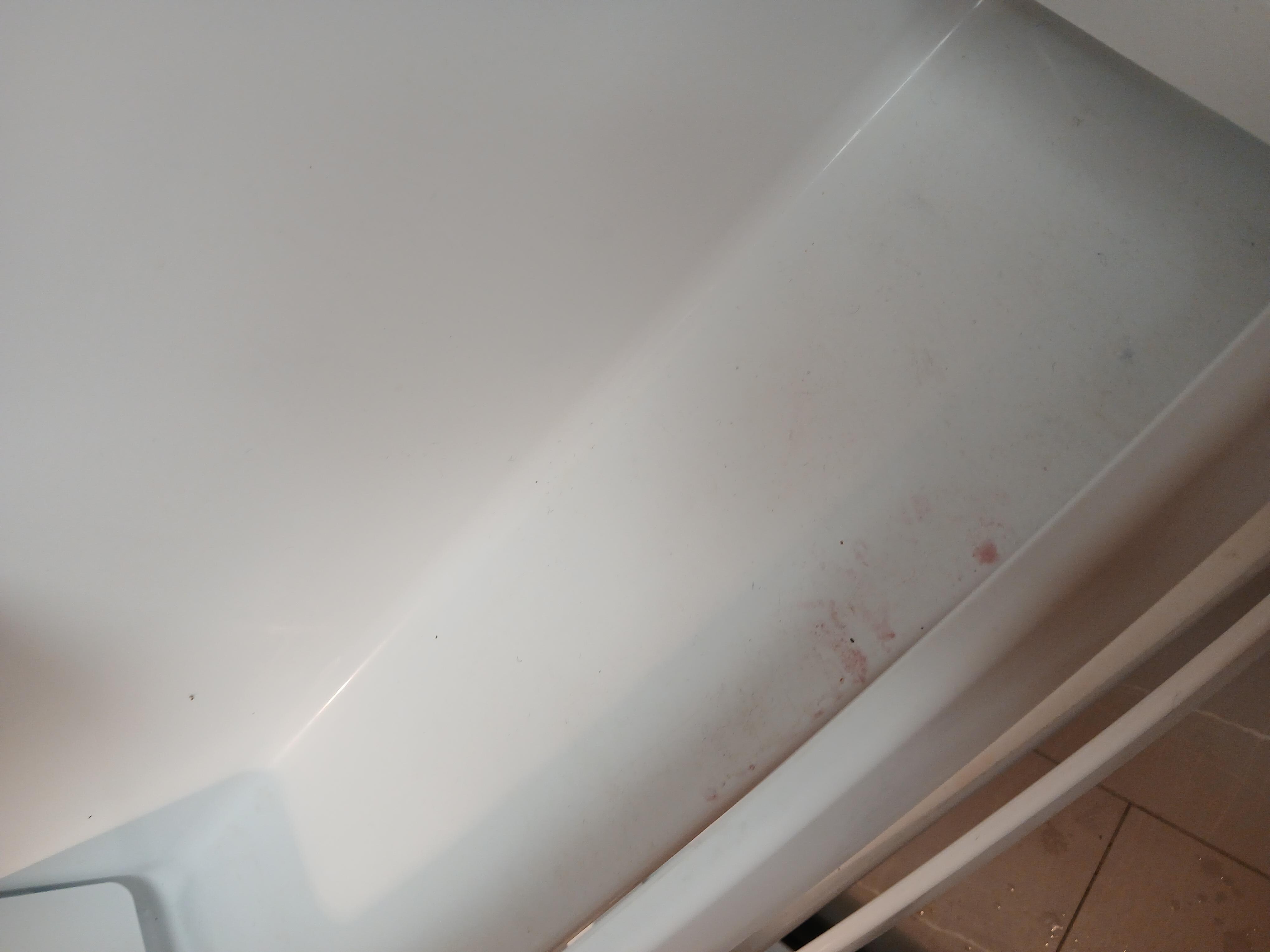 Top Freezer door was not cleaned out