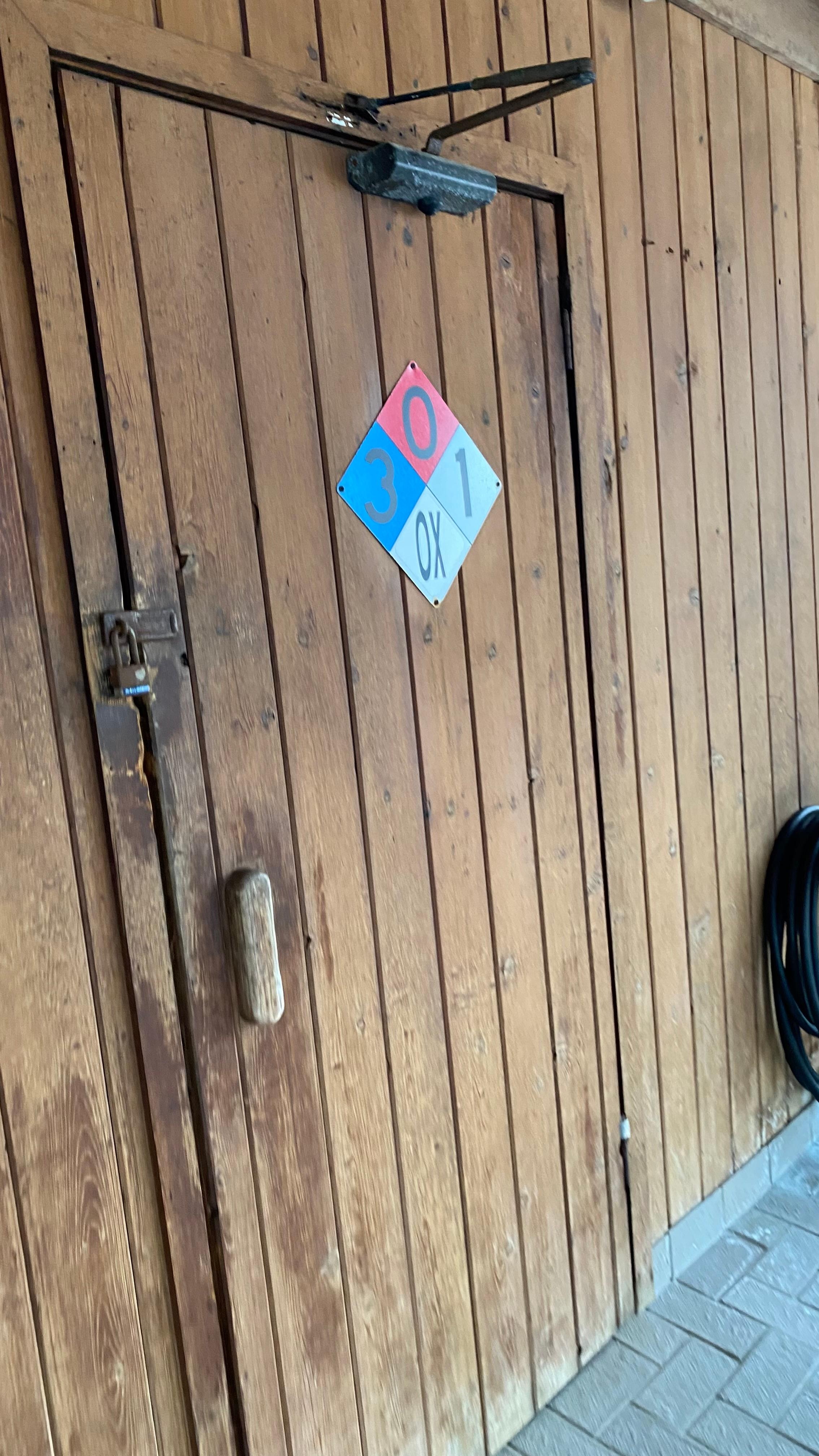 The door to the sauna