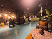 Lobby c bar ,muito bacana.