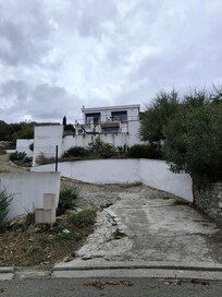 Entretien extérieur sans commentaire