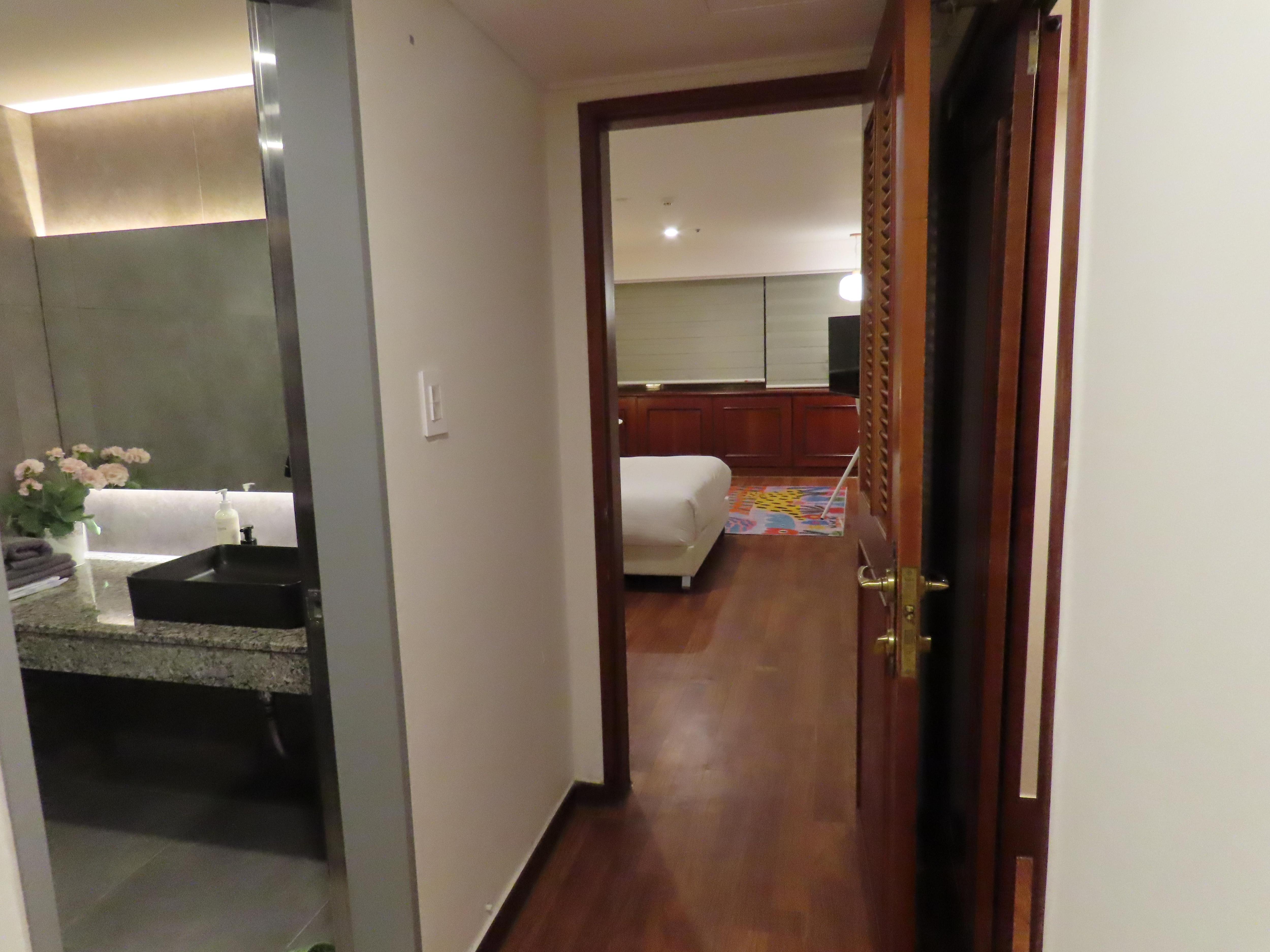 Entrance to room