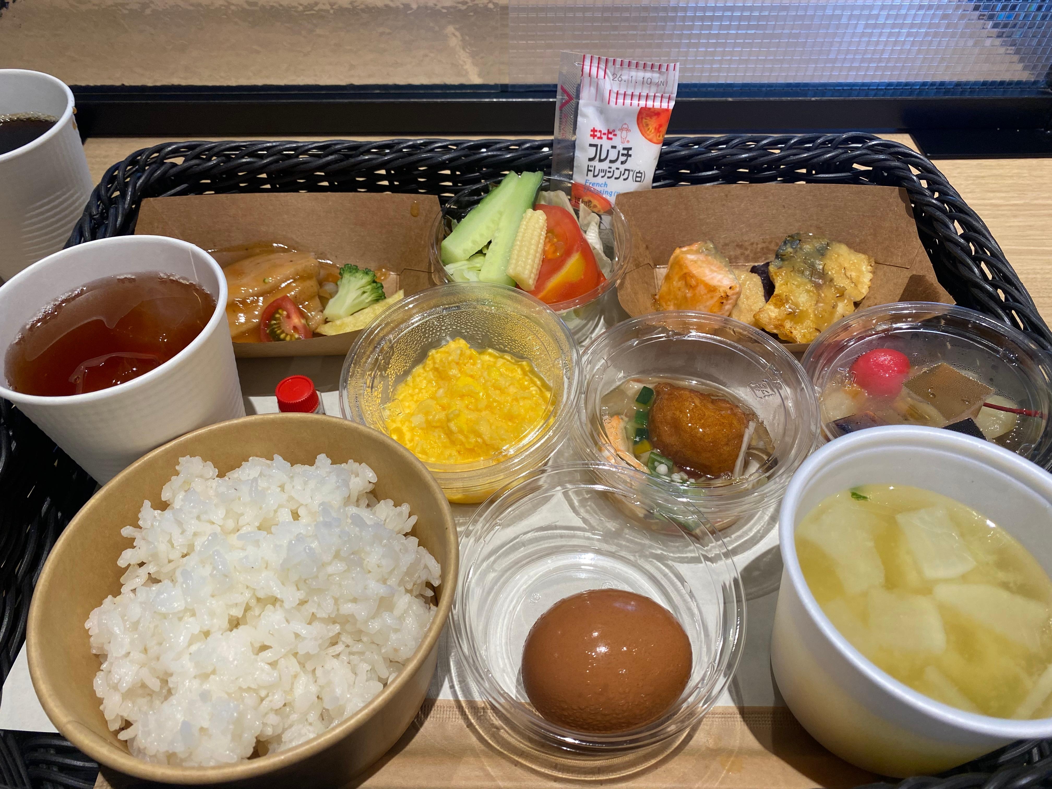 朝食