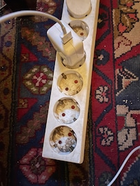 Snavset El stik