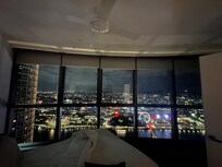 1 of the 2 bedrooms views