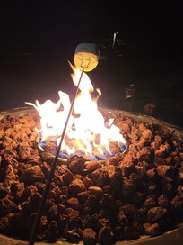 Propane fire pit