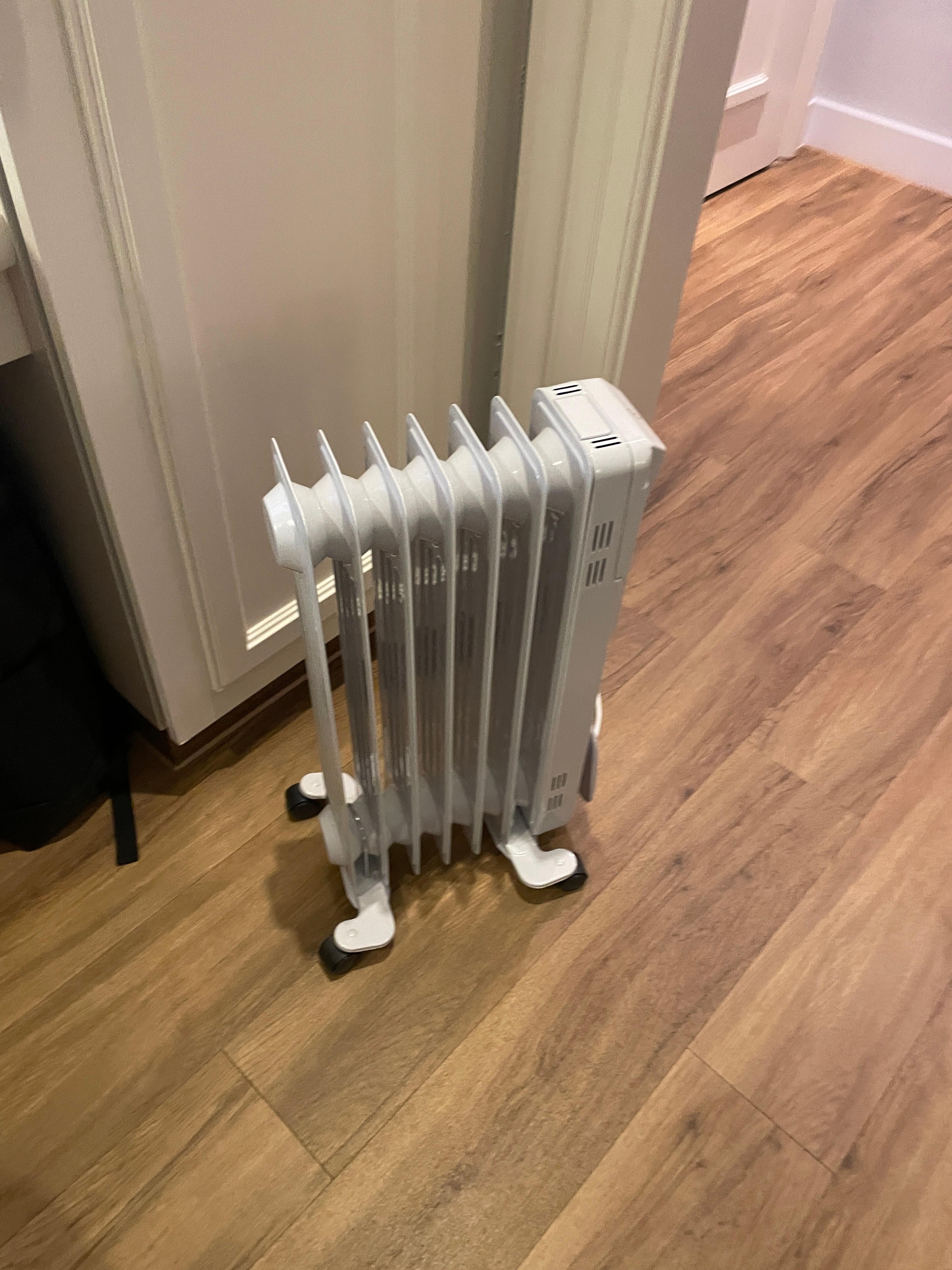 Da das Zimmer über keine Heizungverfügt, gab es sowas. 4*??