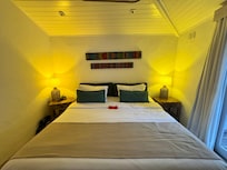 King size bed