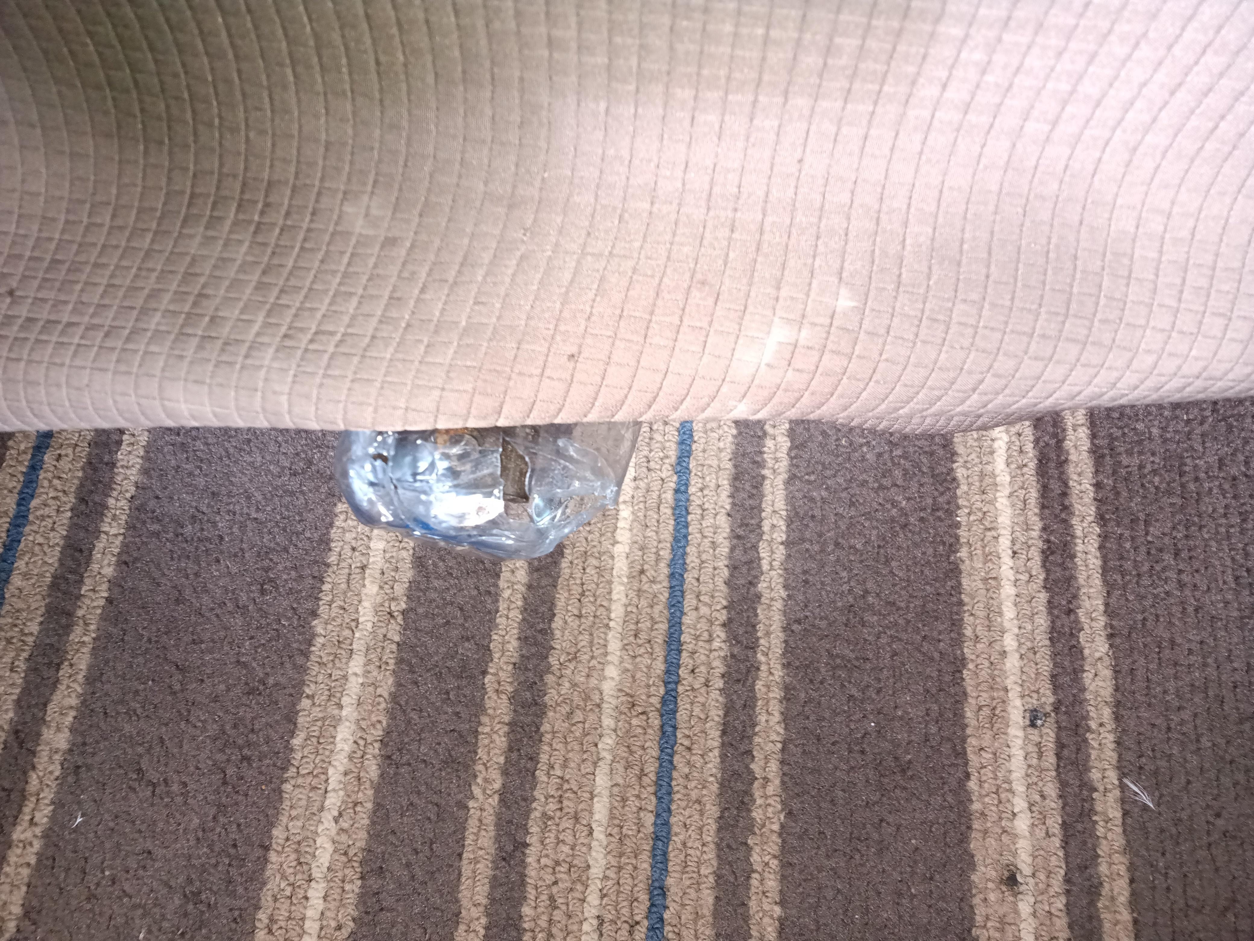 I guess somebody put this water bottle on the bed support to try to warn other people that it sticks out