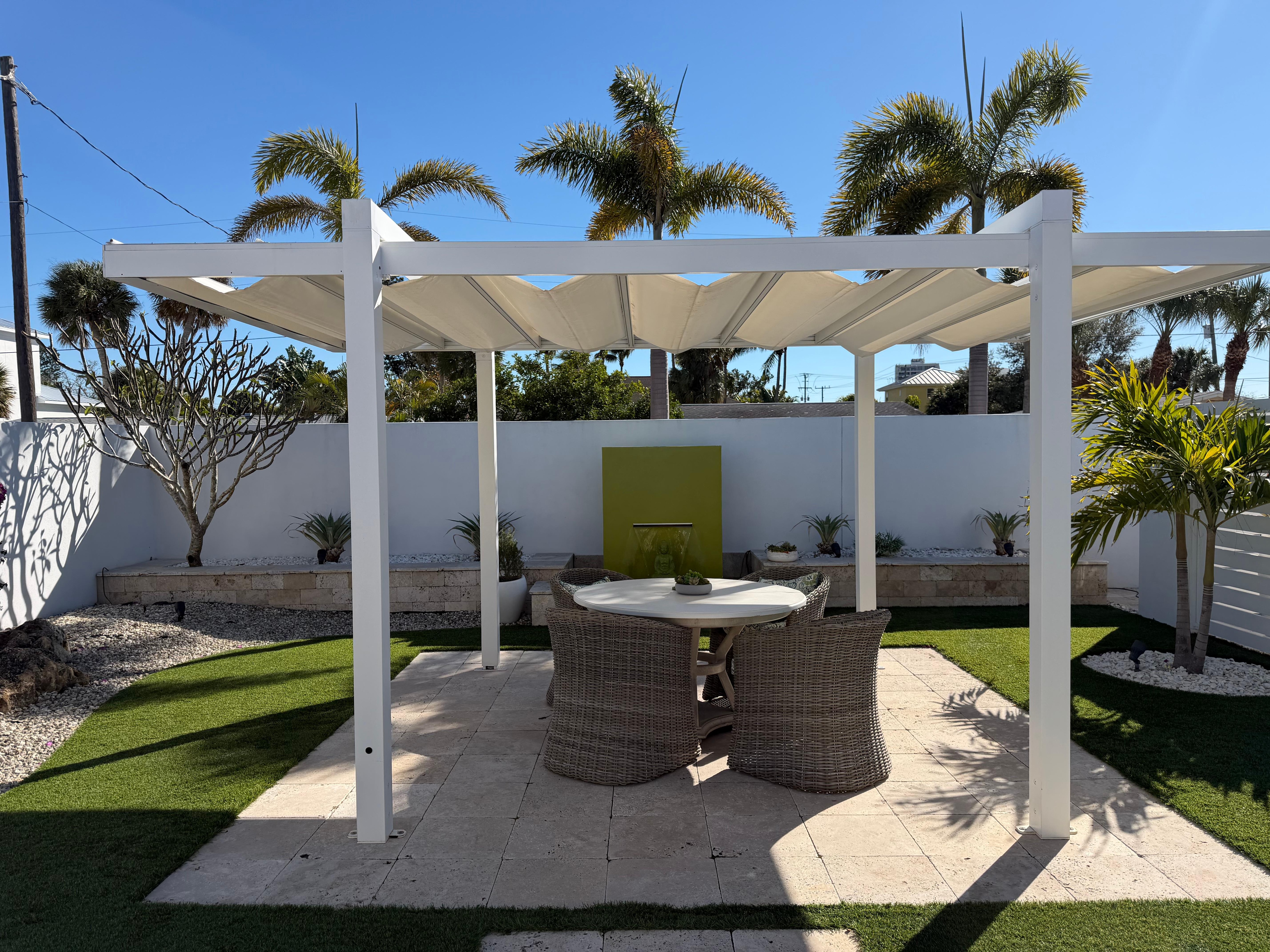  Zen Front yard Retreat 