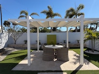 Zen Front yard Retreat