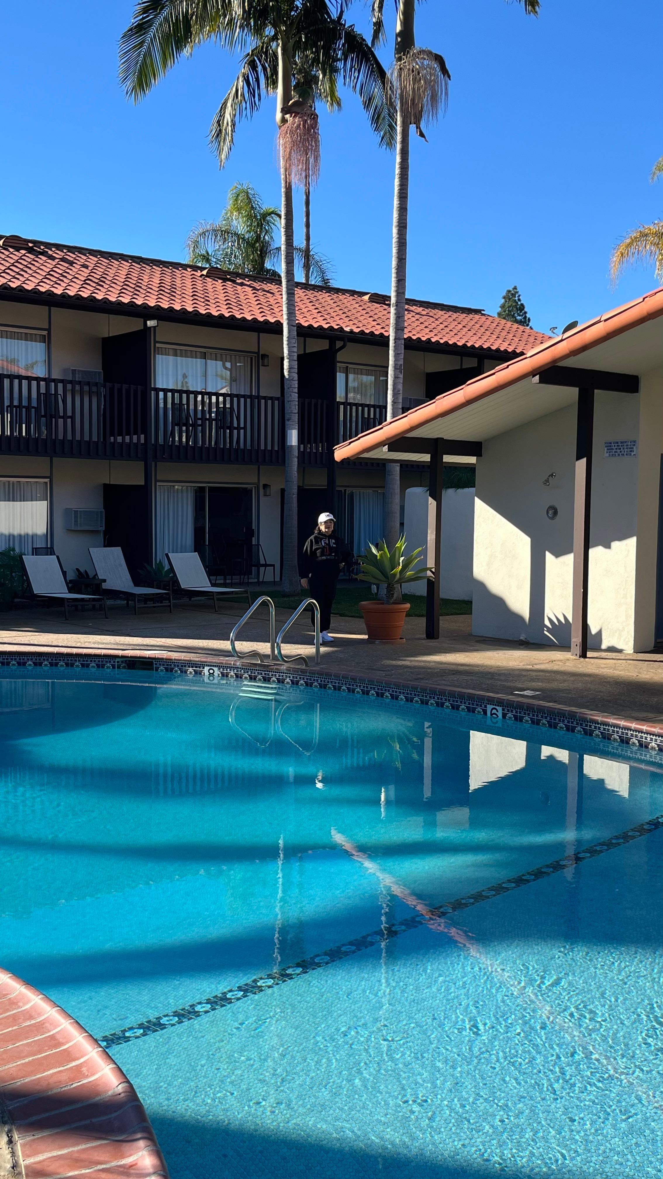 I was too far with the pool photo