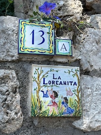 When looking for the Villa, this is what you will see from the street. We were looking for L’ara, but couldn’t find.