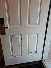 Door entey