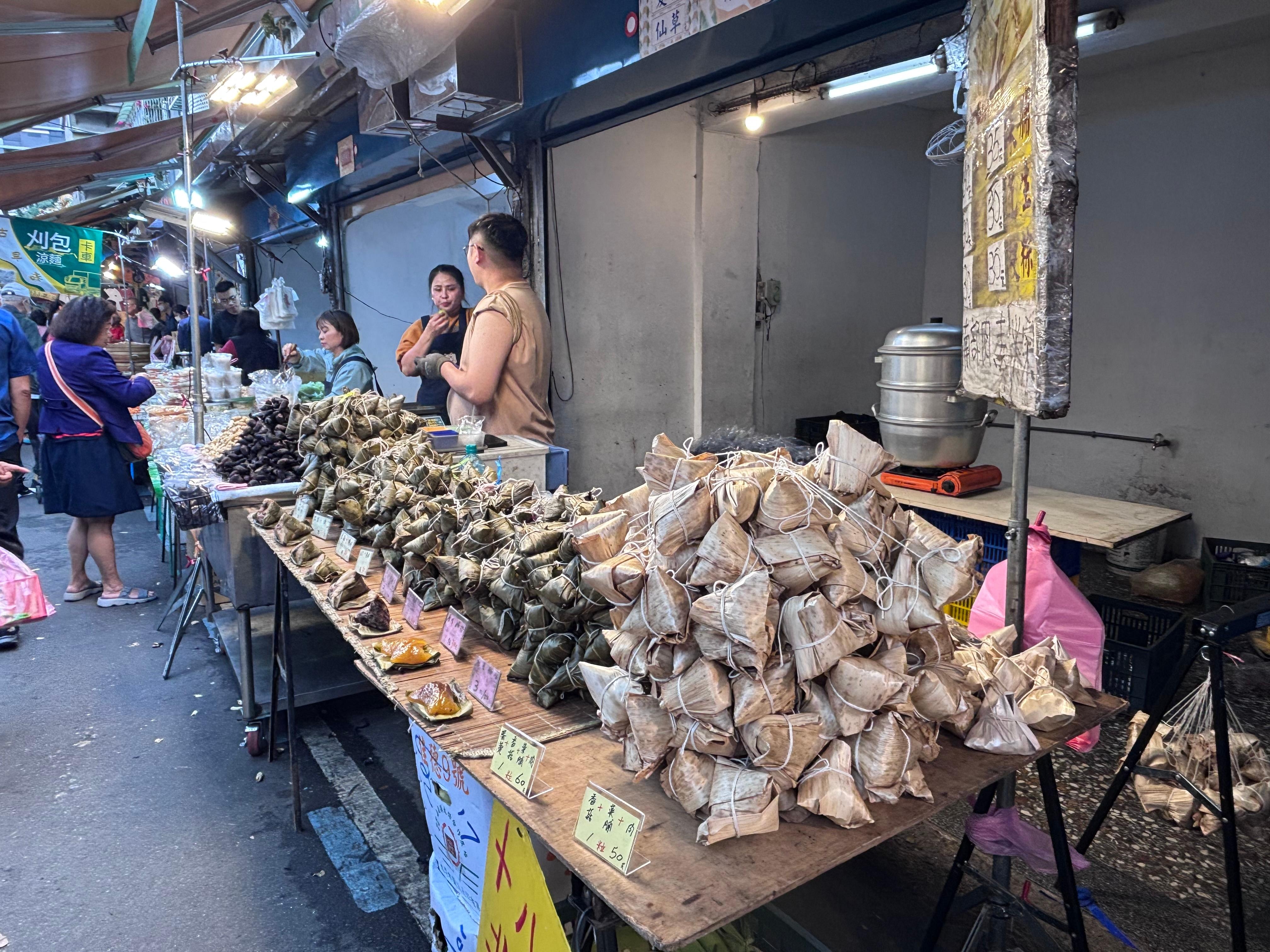 朝の市場まで徒歩５分