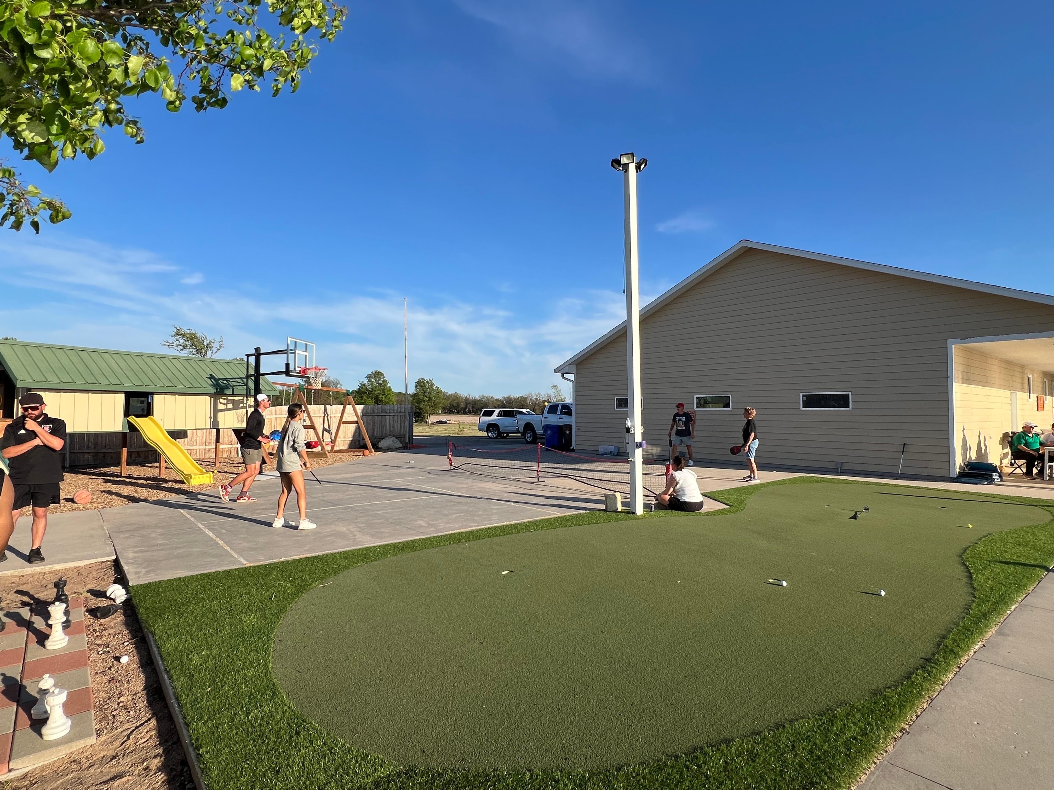 Out door Chessboard, Pickleball. Putting green, basketball court, play set for kids, horseshoes,  Baseball field out outback