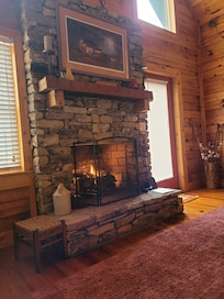 Gas fireplace