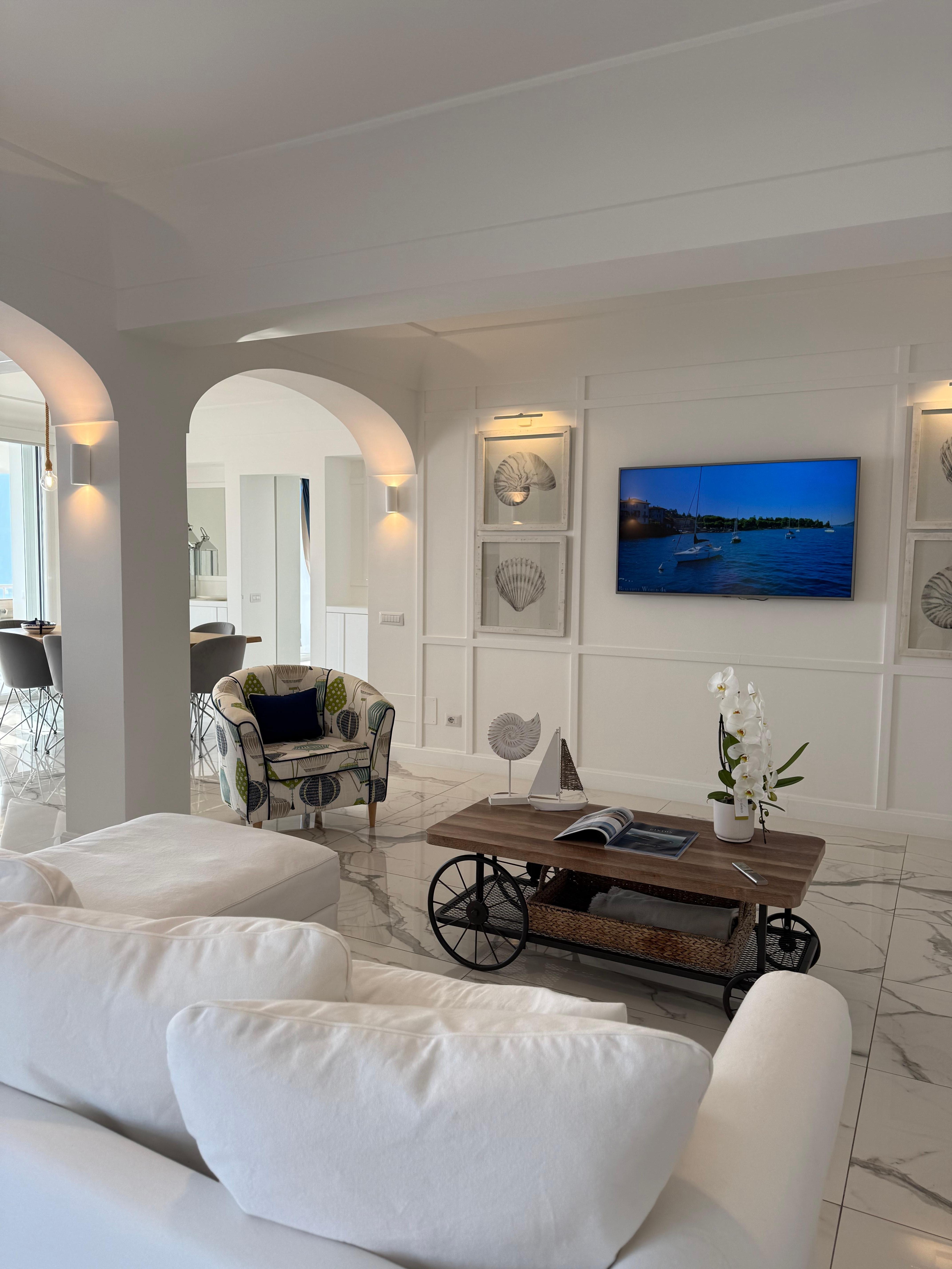 Beautiful living room and so clean and fresh