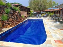 Linda piscina aquecida