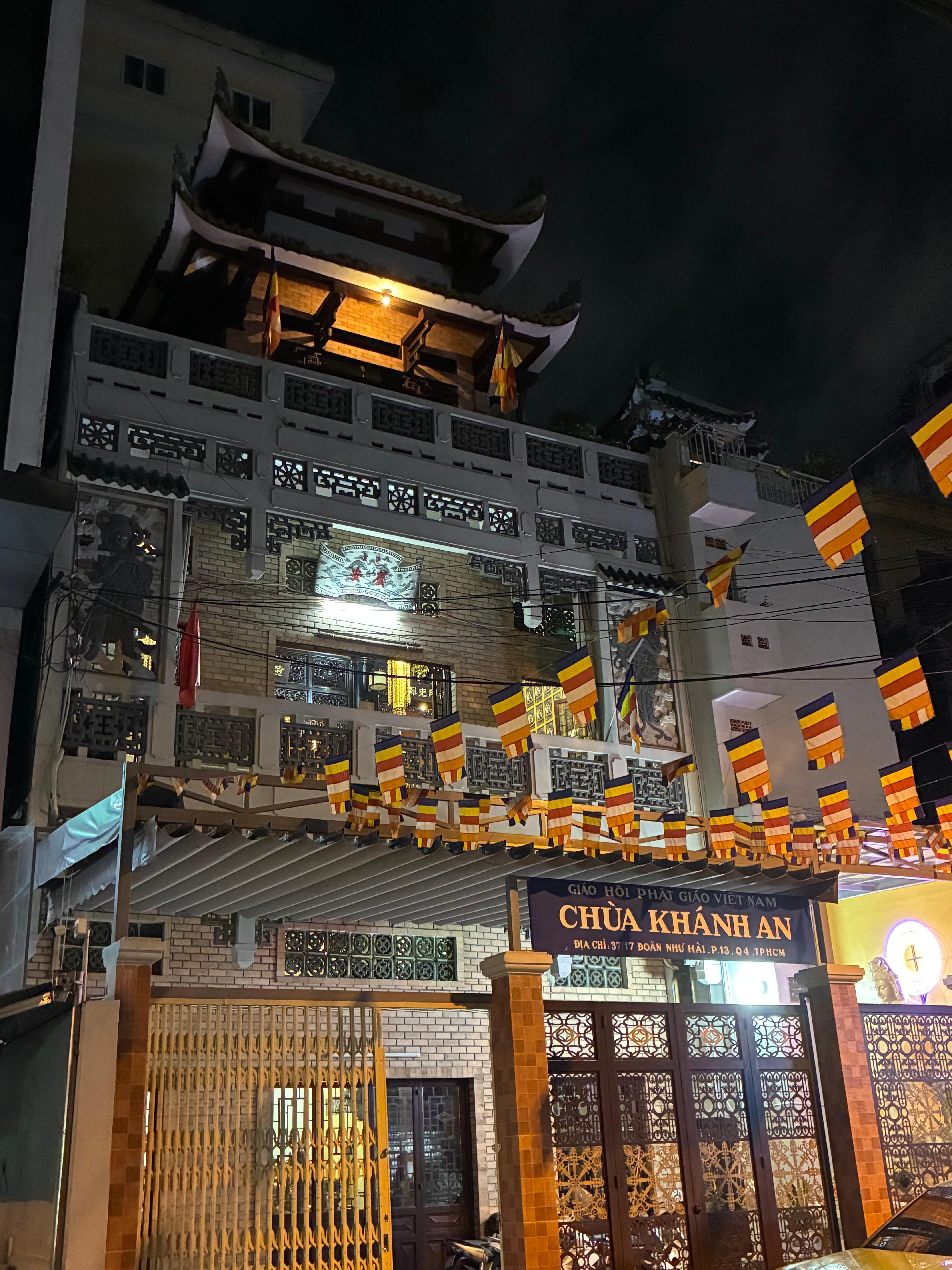 Lane adjacent to hotel.