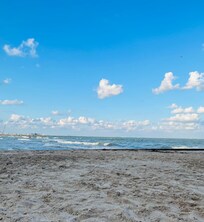 Easy access to the beach