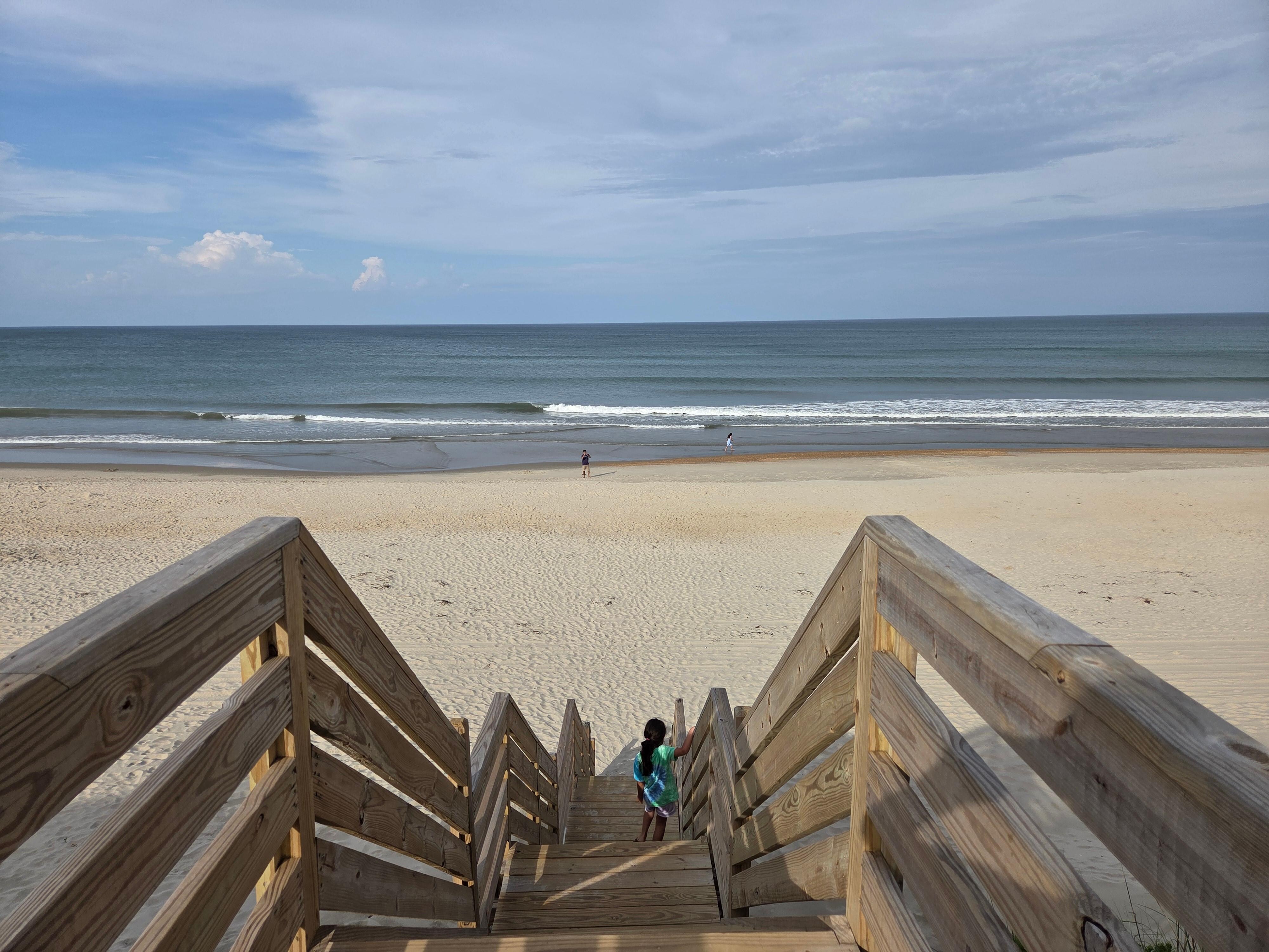 Steps over the dunes to the beach