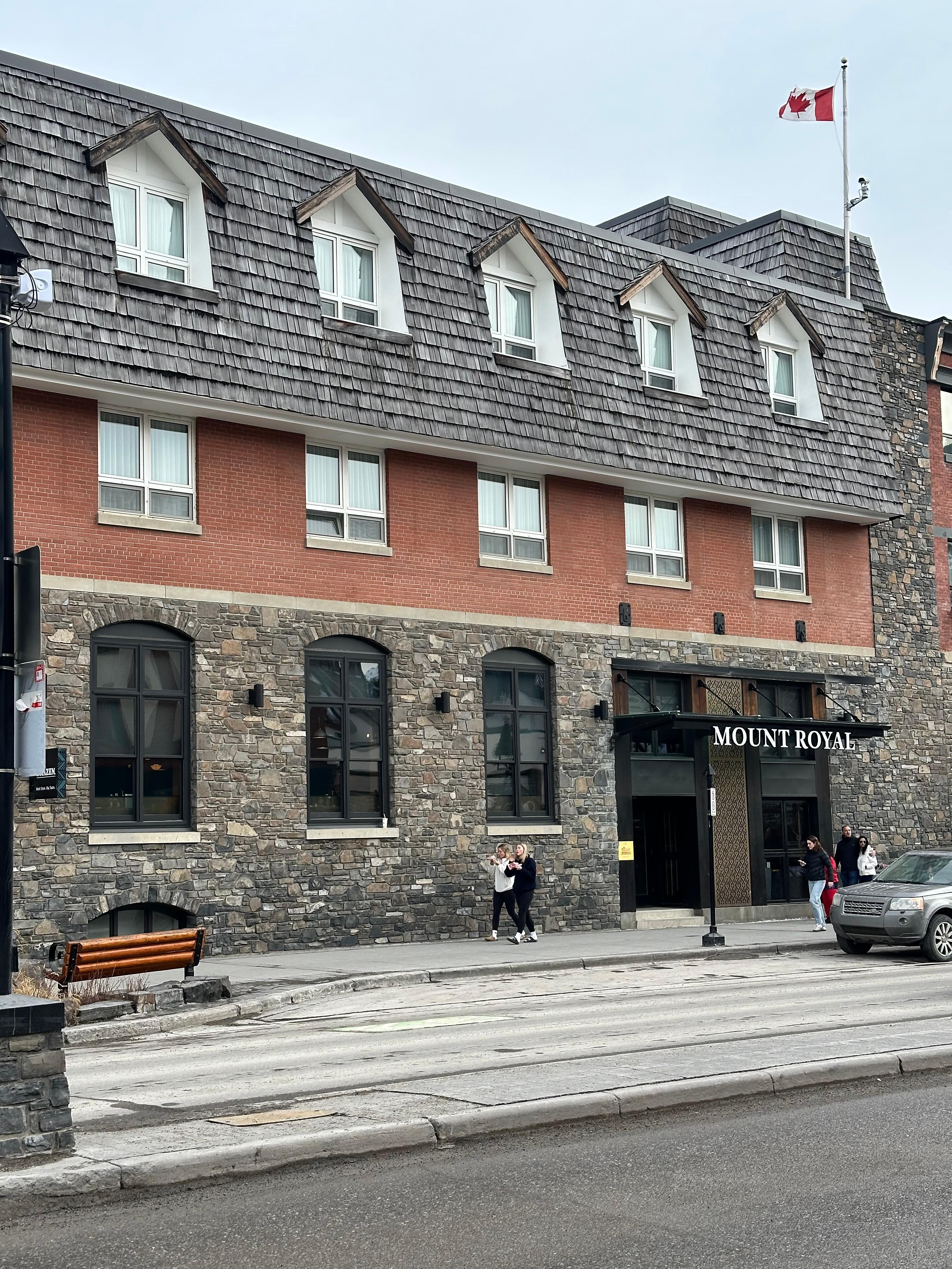 Hotel very conveniently located in middle of town center, and Right across from Starbucks 