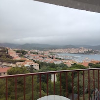 vue du balcon de la chambre