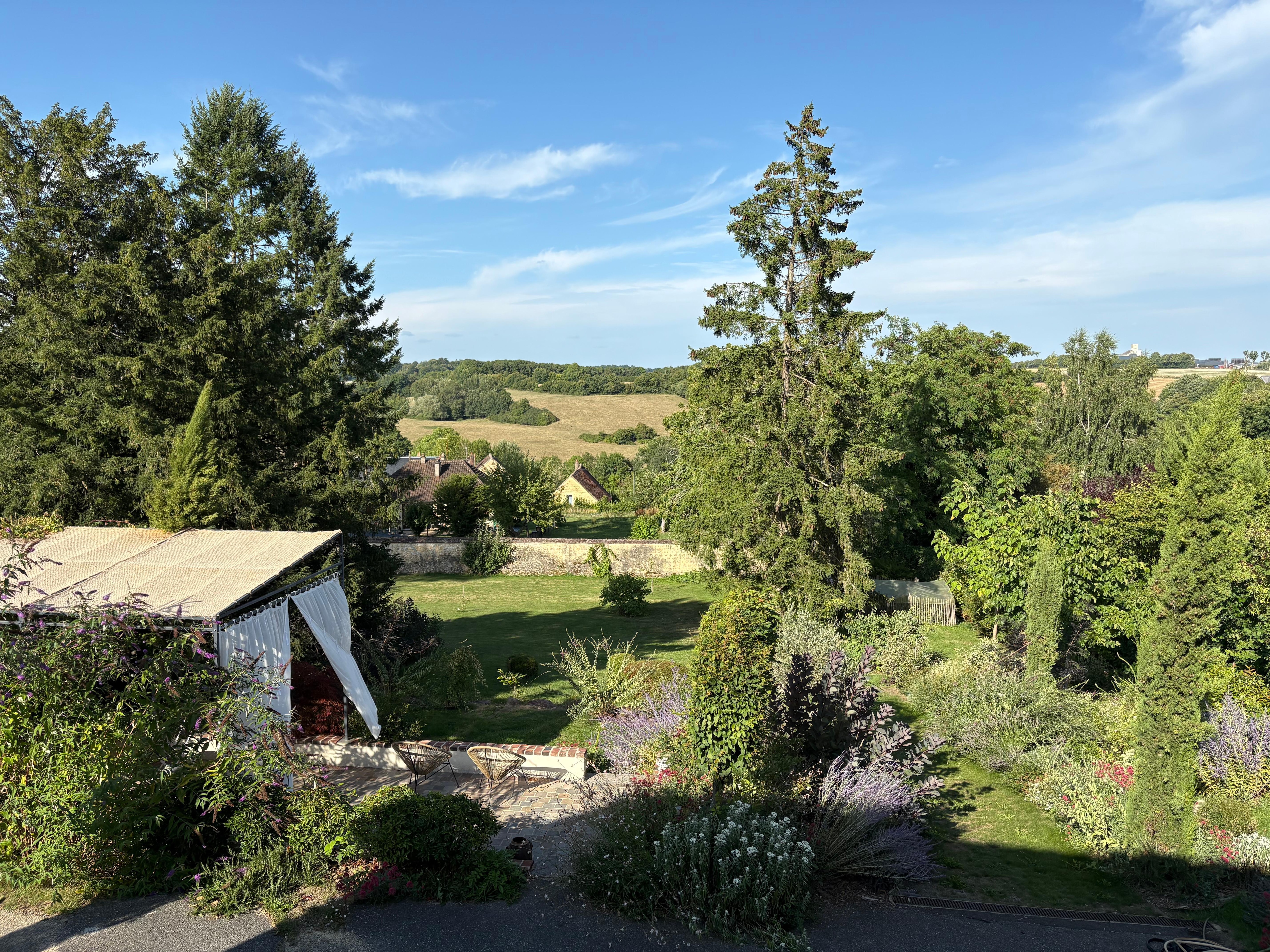 Vues du gîte et du patio