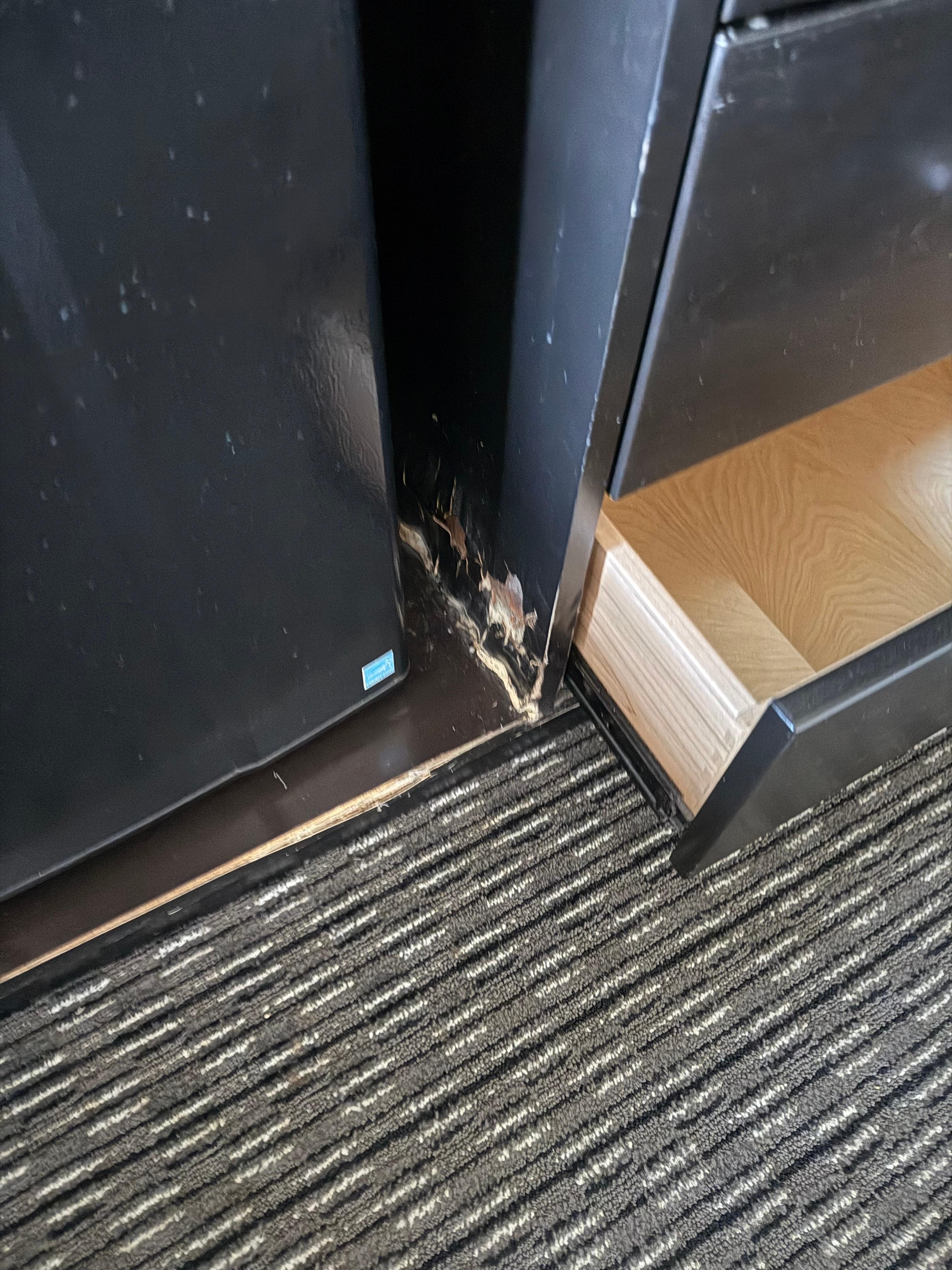 Broken dresser. drawer could not close