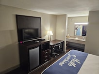 Fridge, tv