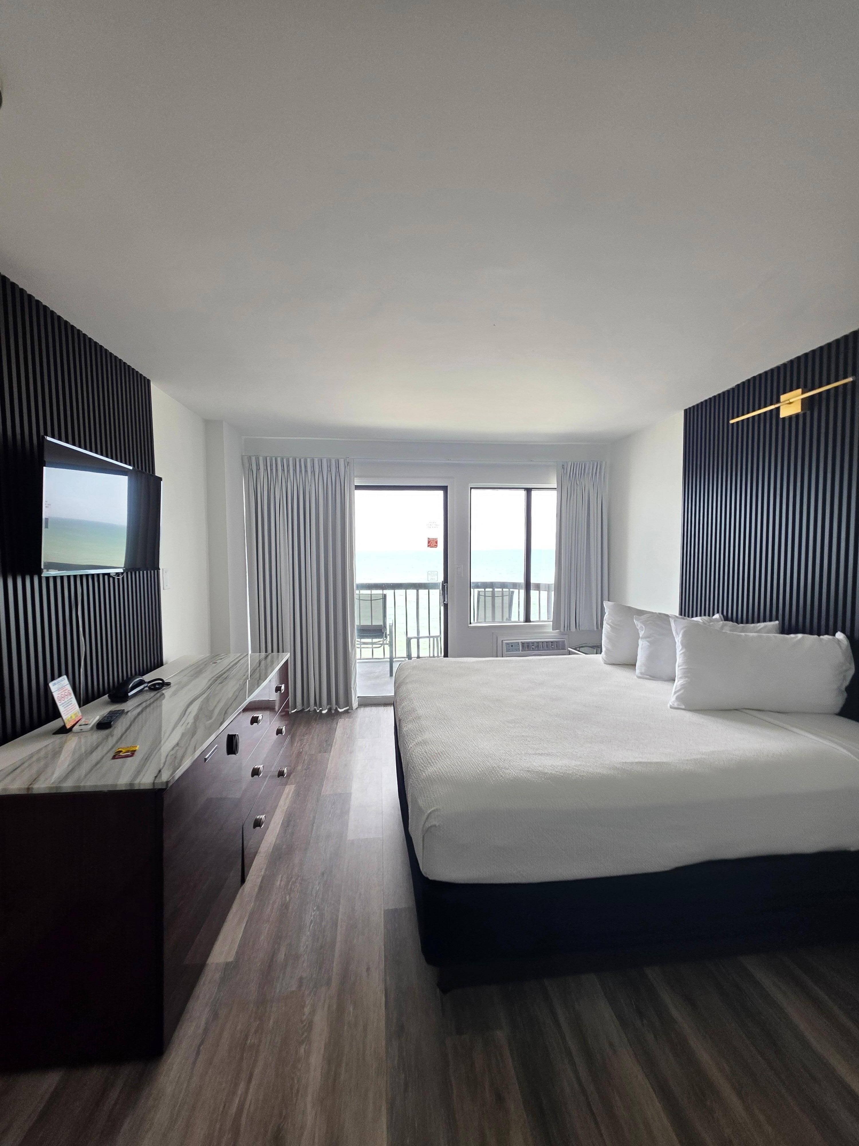 Bedroom of king penthouse suite