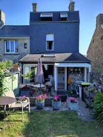 Blick auf das Haus von hinten