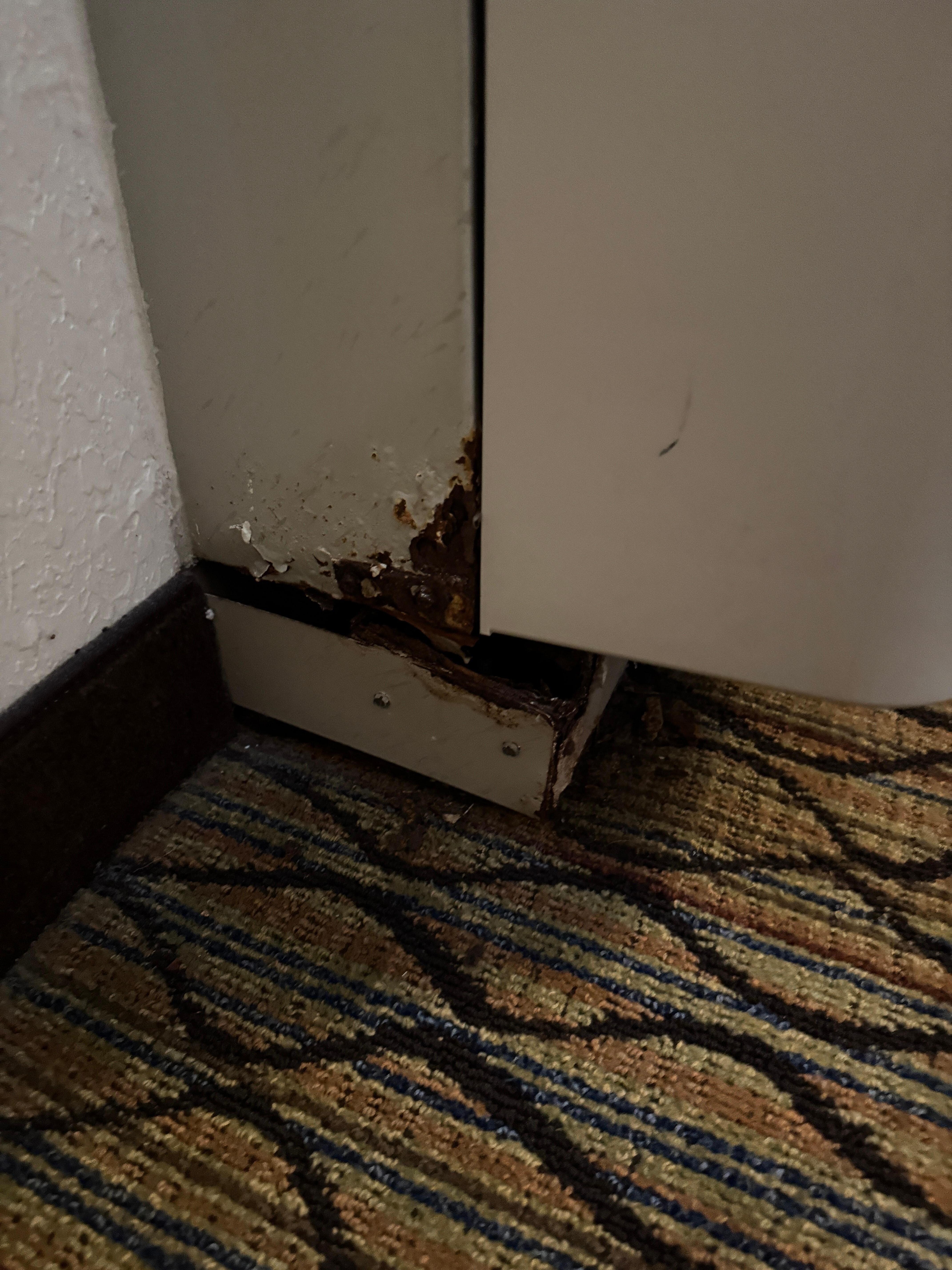 The HVAC unit had notable rust