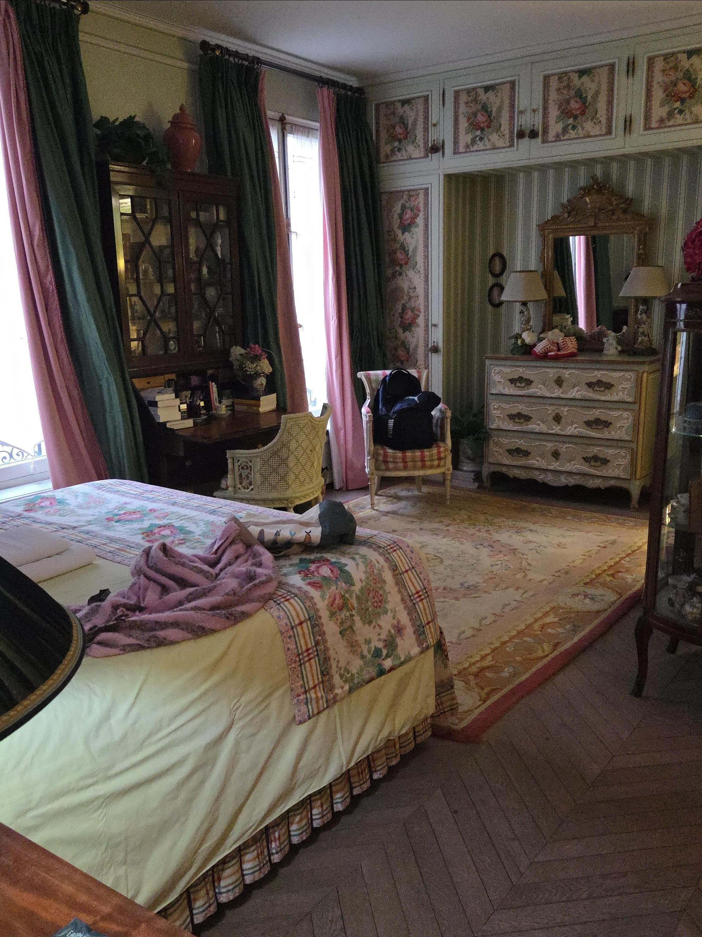 Masterbedroom downstairs