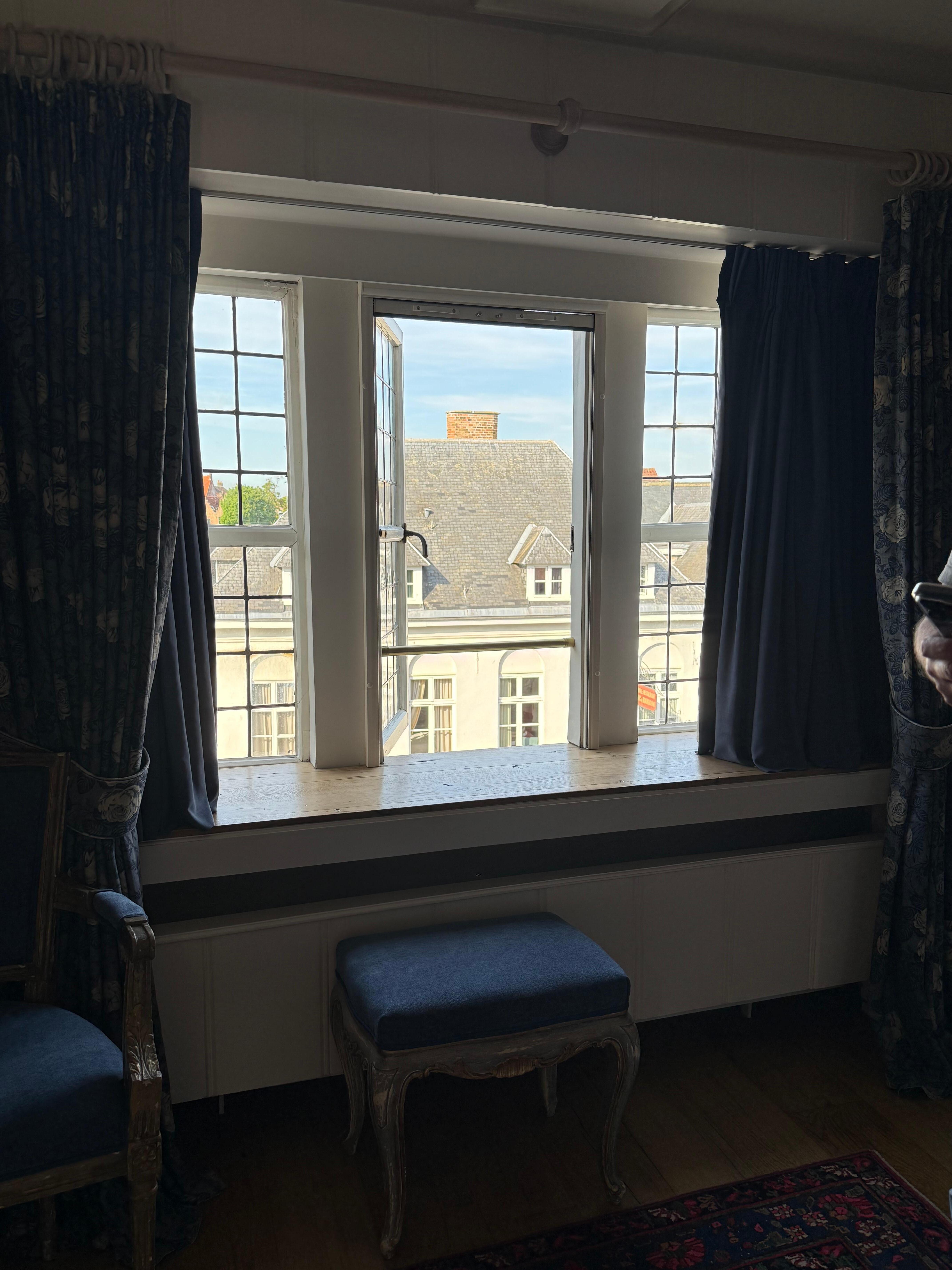 Room 30. Top floor