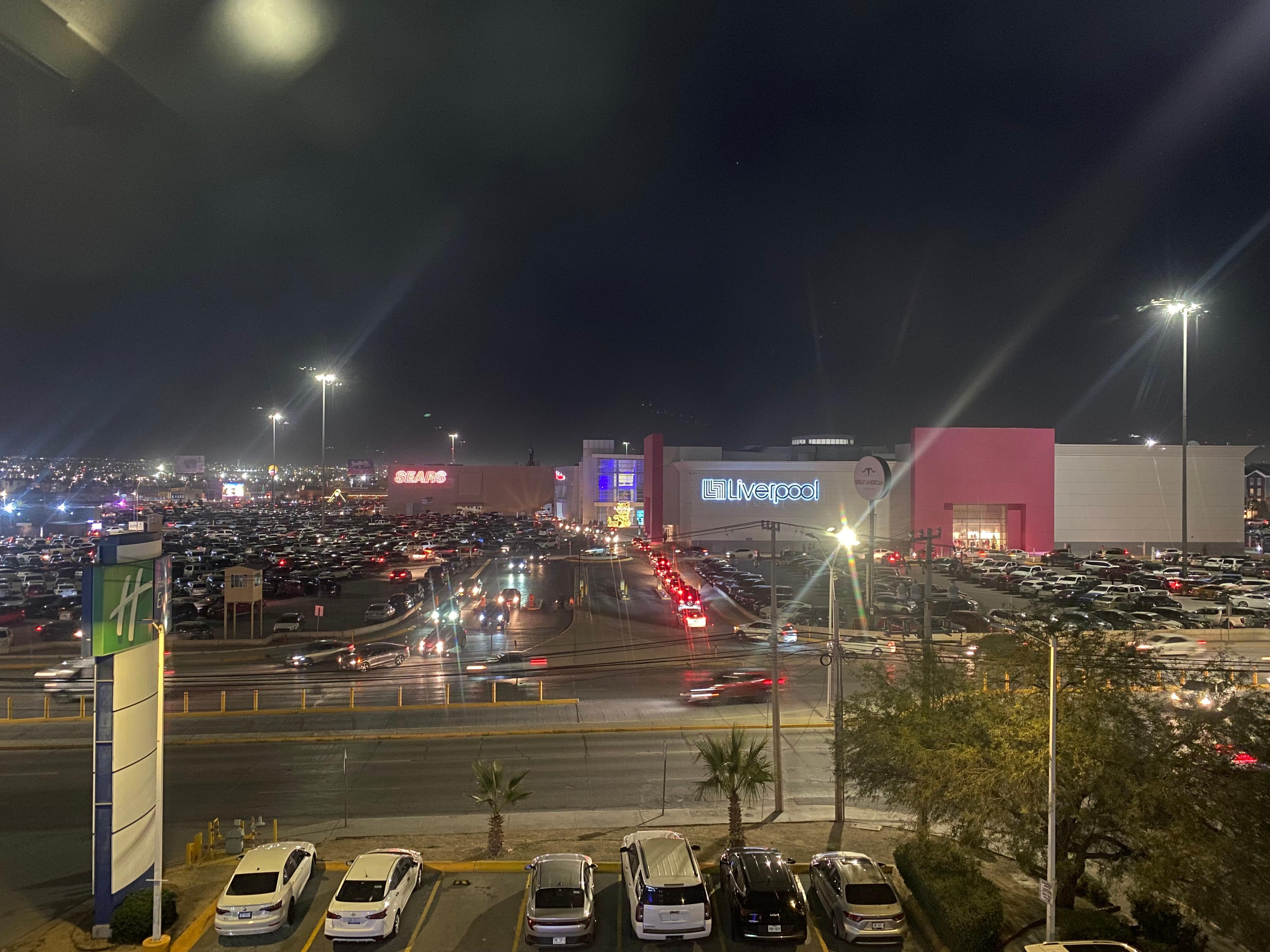 Beautiful place to spend with the family while you wait your process