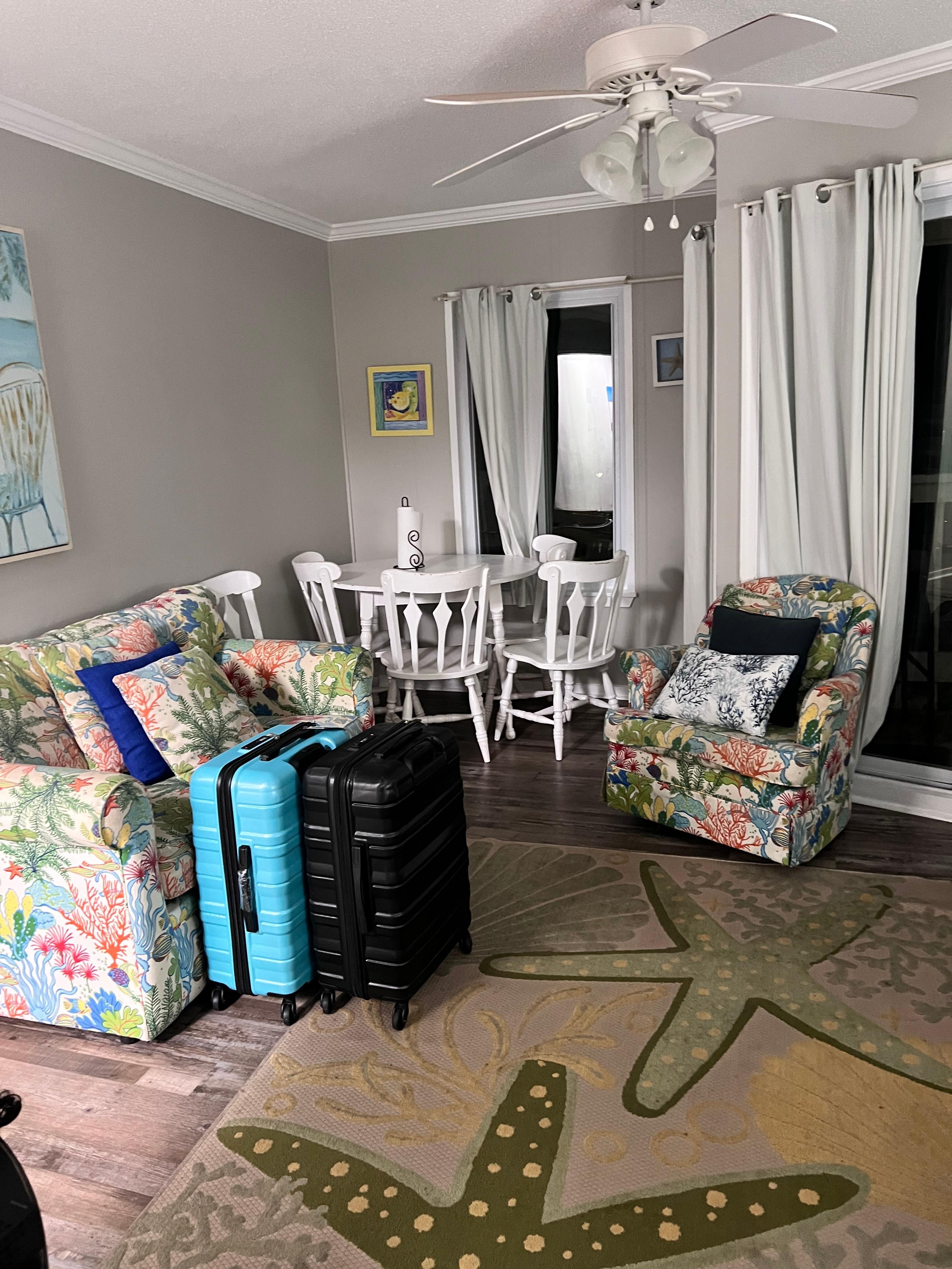 Main living area-kitchen table