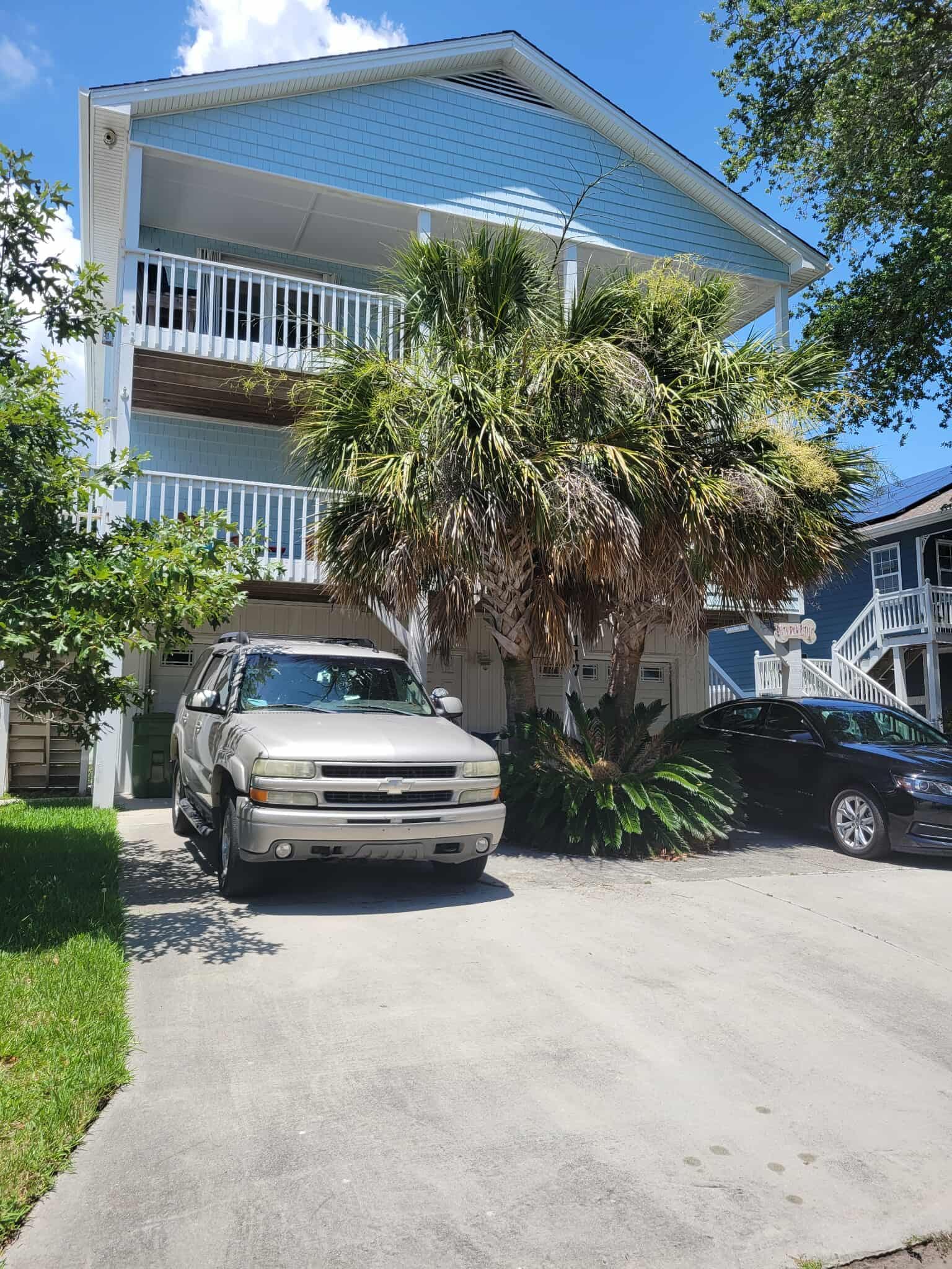 The front of the house 