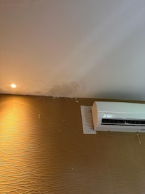 Infiltração na parede.