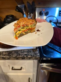 Kitchen well equipped! We made a veggie torte!