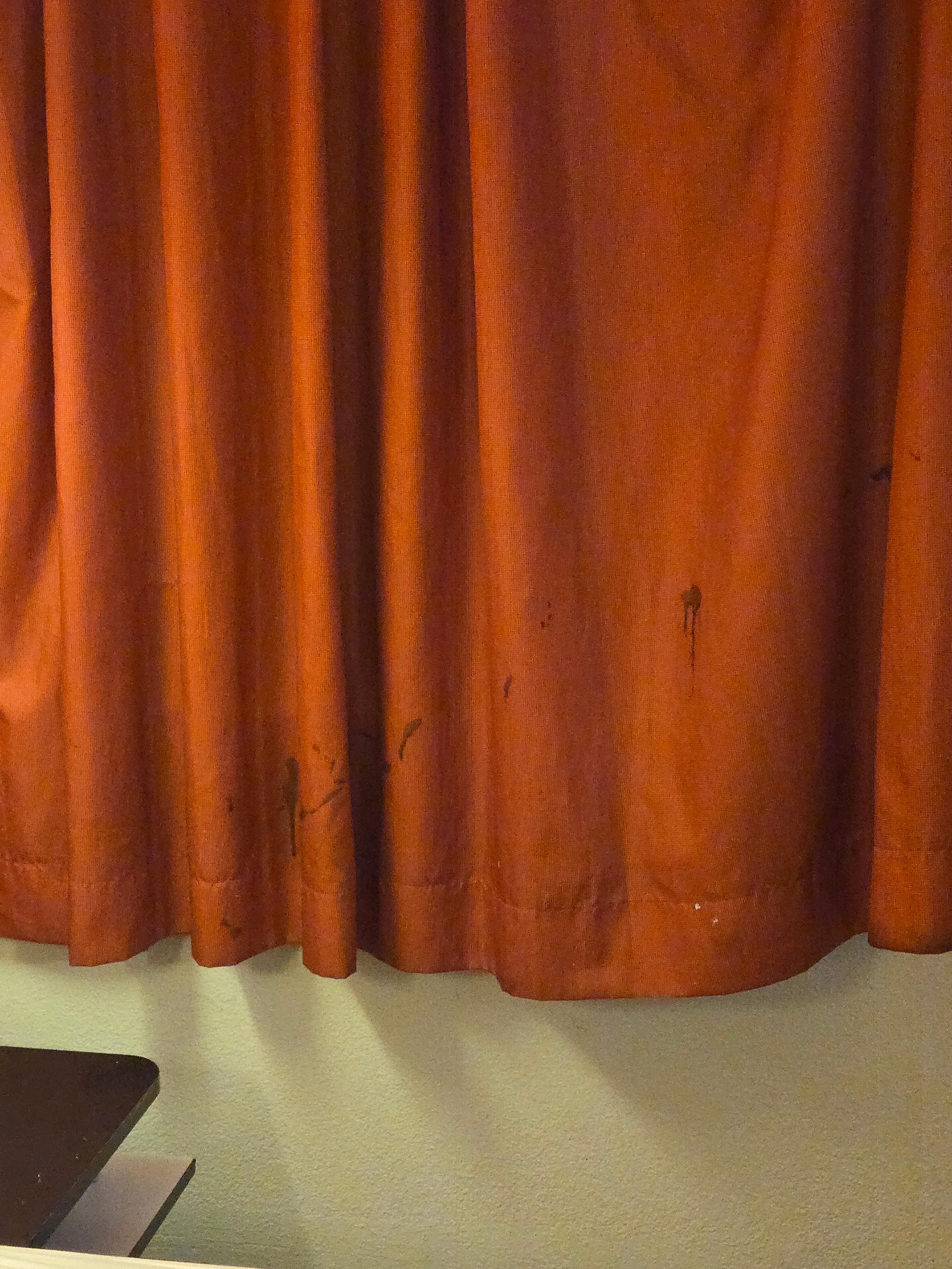 dirty appears like blood 