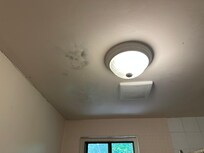 Leaky sealing stains